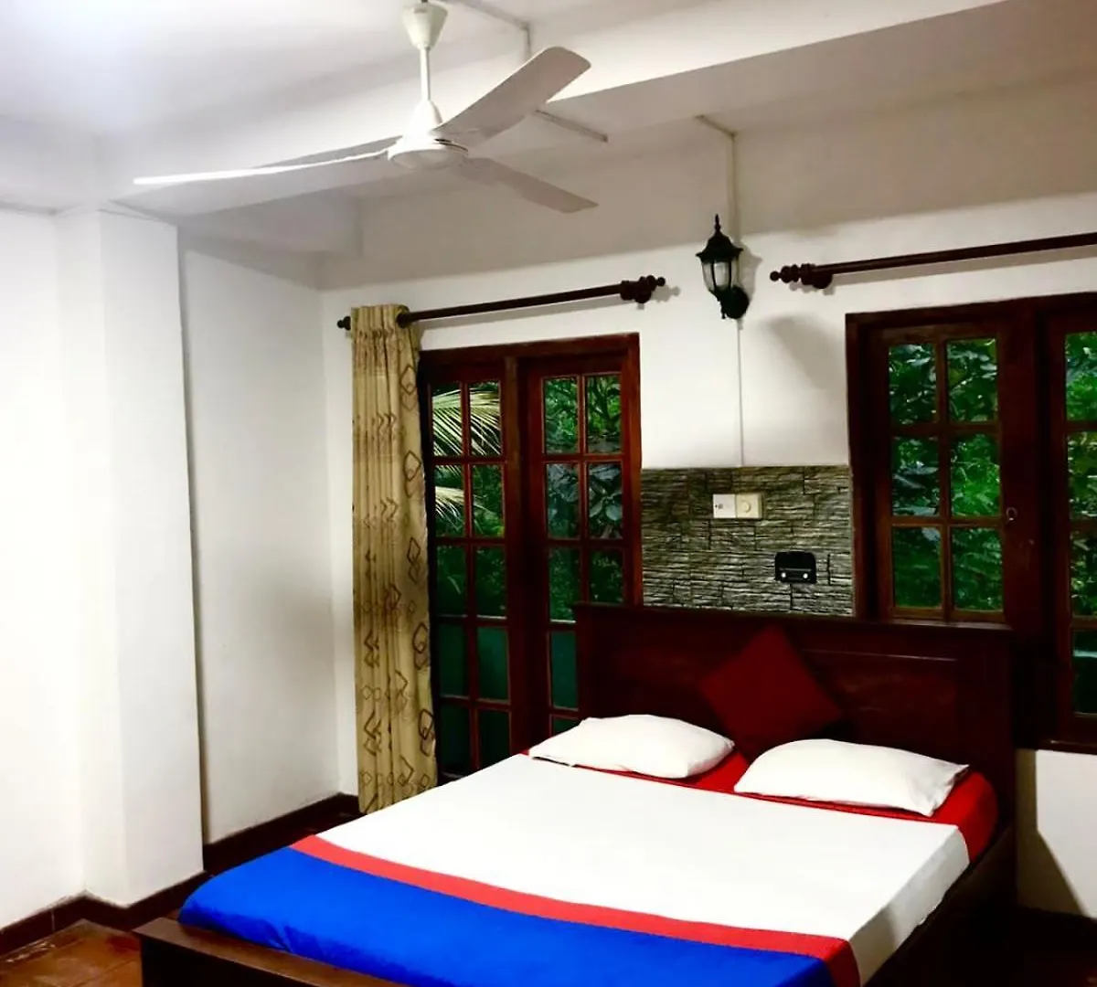 Bed & Breakfast Ella Odyssey Exchange Hotel & Camp Side Peradeniya